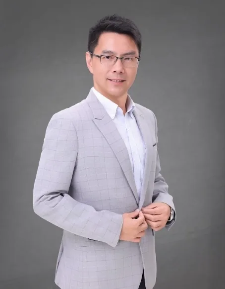張萬榮 教授